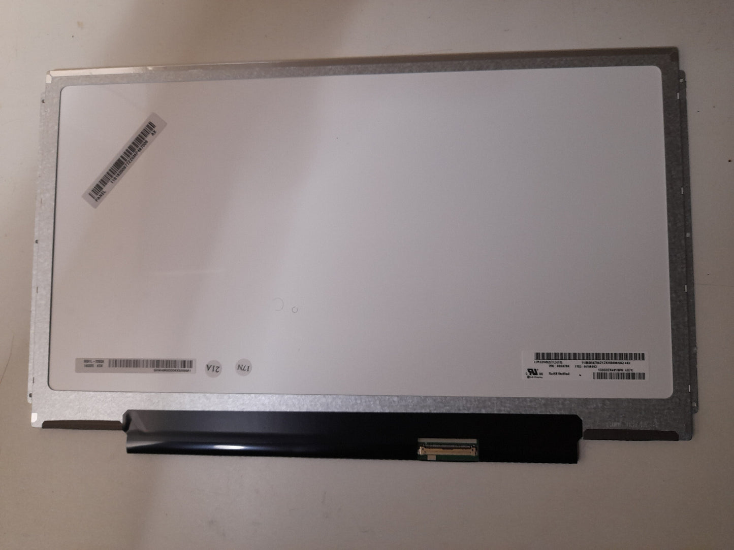 Lenovo M30-70 Laptop 13.3" Glossy LED Screen. P/N: LP133WH2 TL F2 40 PIN GRADE A