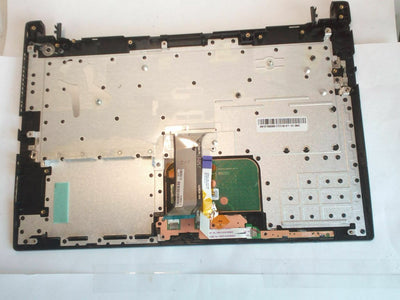 TOSHIBA SATELLITE C40-C 14.1" Palmrest / Keyboard UK Touchpad / AM1D700300