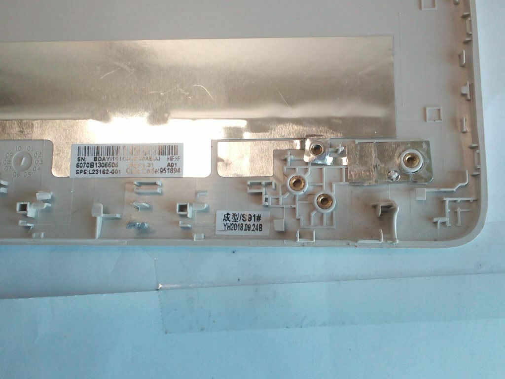 HP 14-CK 14-CK0520SA 14.1" Screen Lid Rear Cover / Cables WEBCAM L23162-001