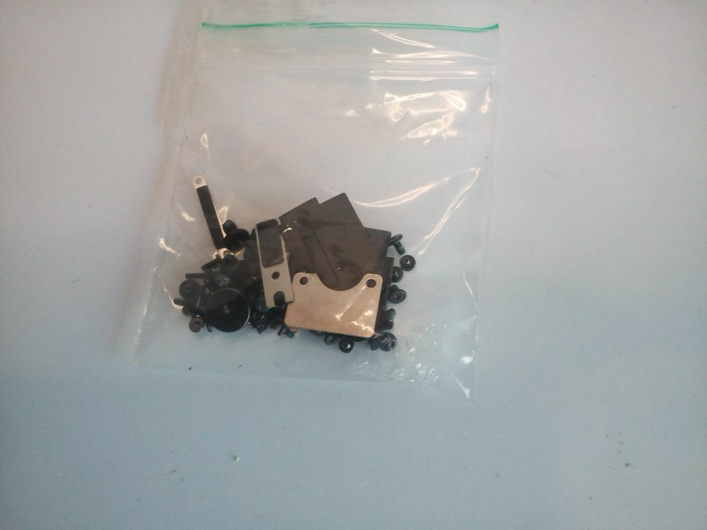 Apple MacBook Pro 13" 2017 A1706 4TB FULL COMPLETE SET OF SCREWS & CLIPS BRACKET