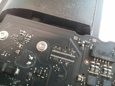 Apple iMac 21.5" 2014 A1418 | LOGIC BOARD & I5 CPU 8GB | 820-4668-A | 661-00147