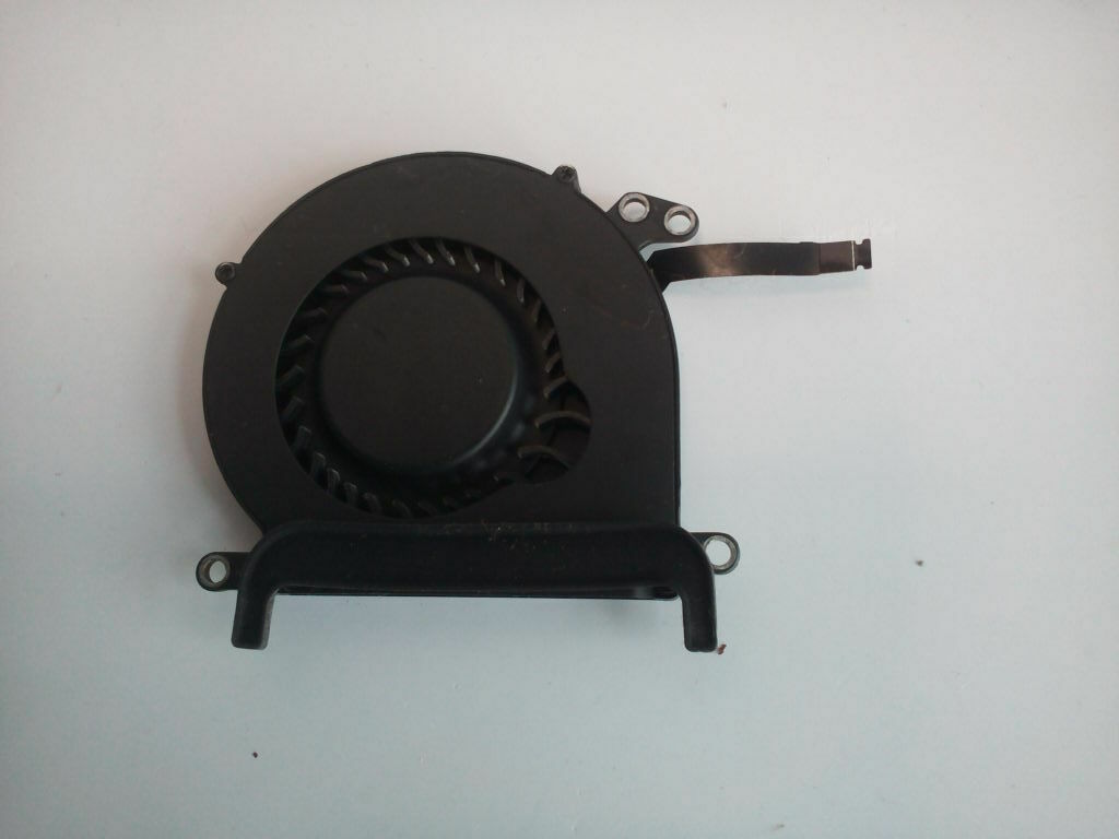 Apple MacBook Air 11" A1465 Early 2015 LAPTOP CPU COOLING FAN | 923-00500