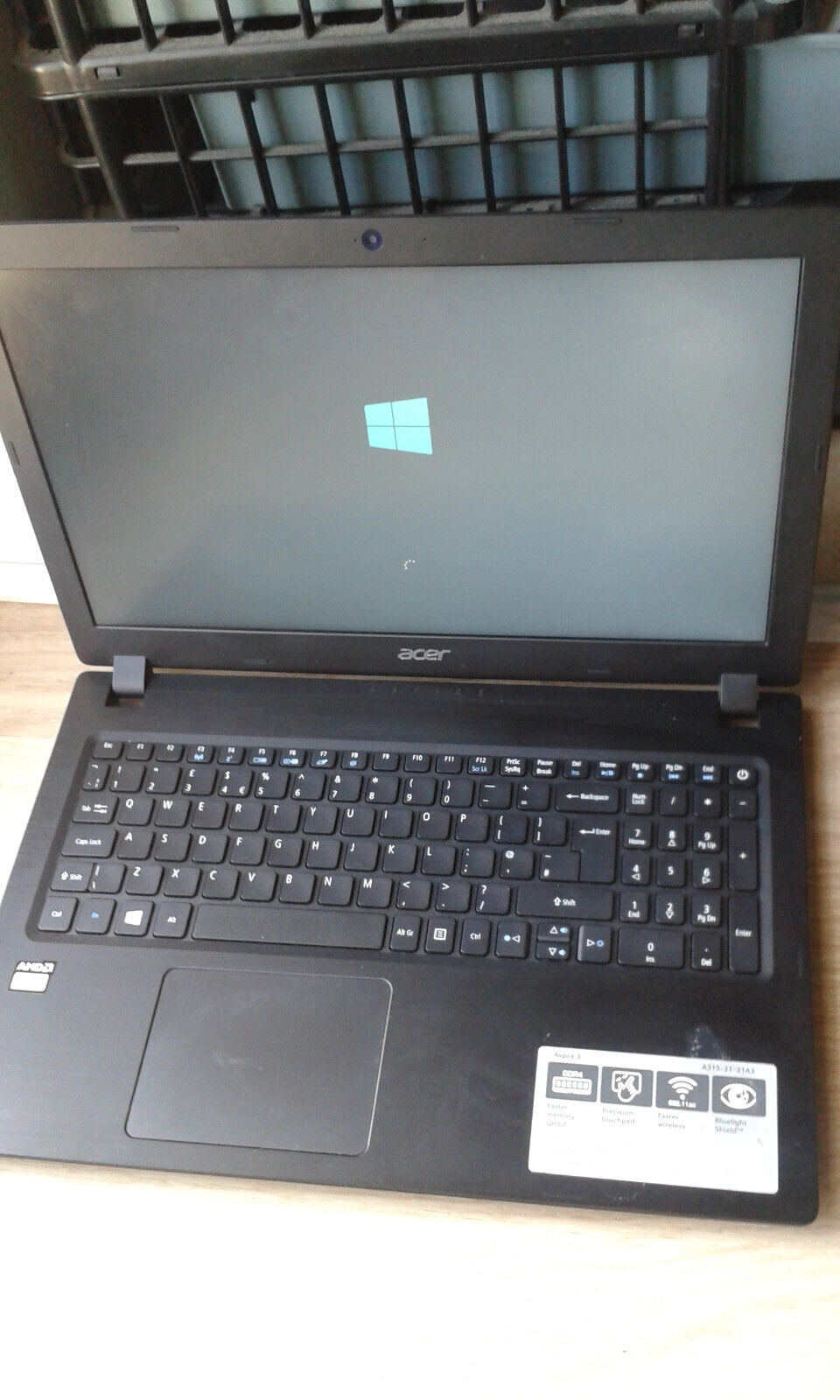 Acer Aspire 3 A315-21A3 AMD E7-9000 7th Gen 4GB 1TB Win 10 Home + Office 2021