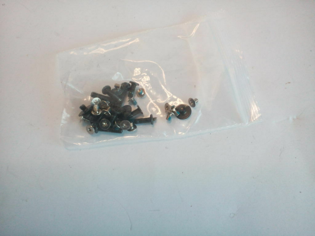 hp 15-bw053od 15-Series 15.6" COMPLETE FULL SET OF SCREWS HOUSING & INTERNAL