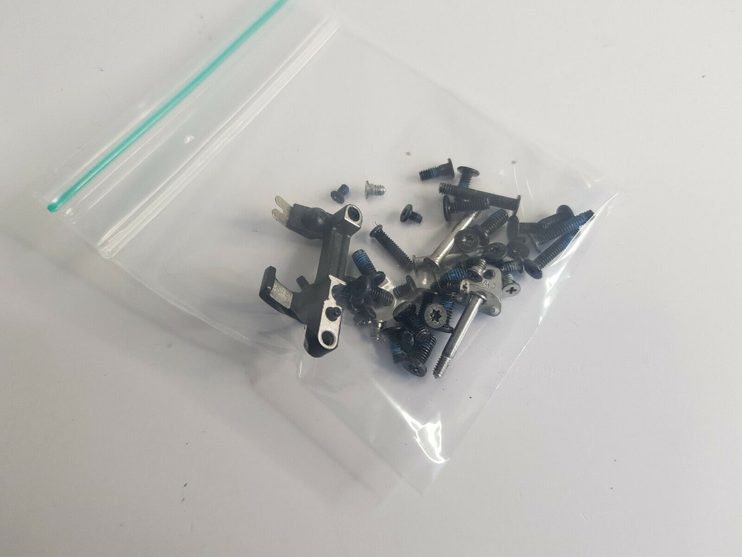 Apple MacBook Pro 13" 2012 A1278 Complete Full Set of Screws Internal & Casing