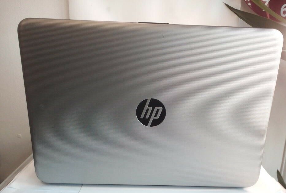 Hp 14-an010na 14" 2.00GHz 8GB Ram 128GB SSD W11 Pro Laptop