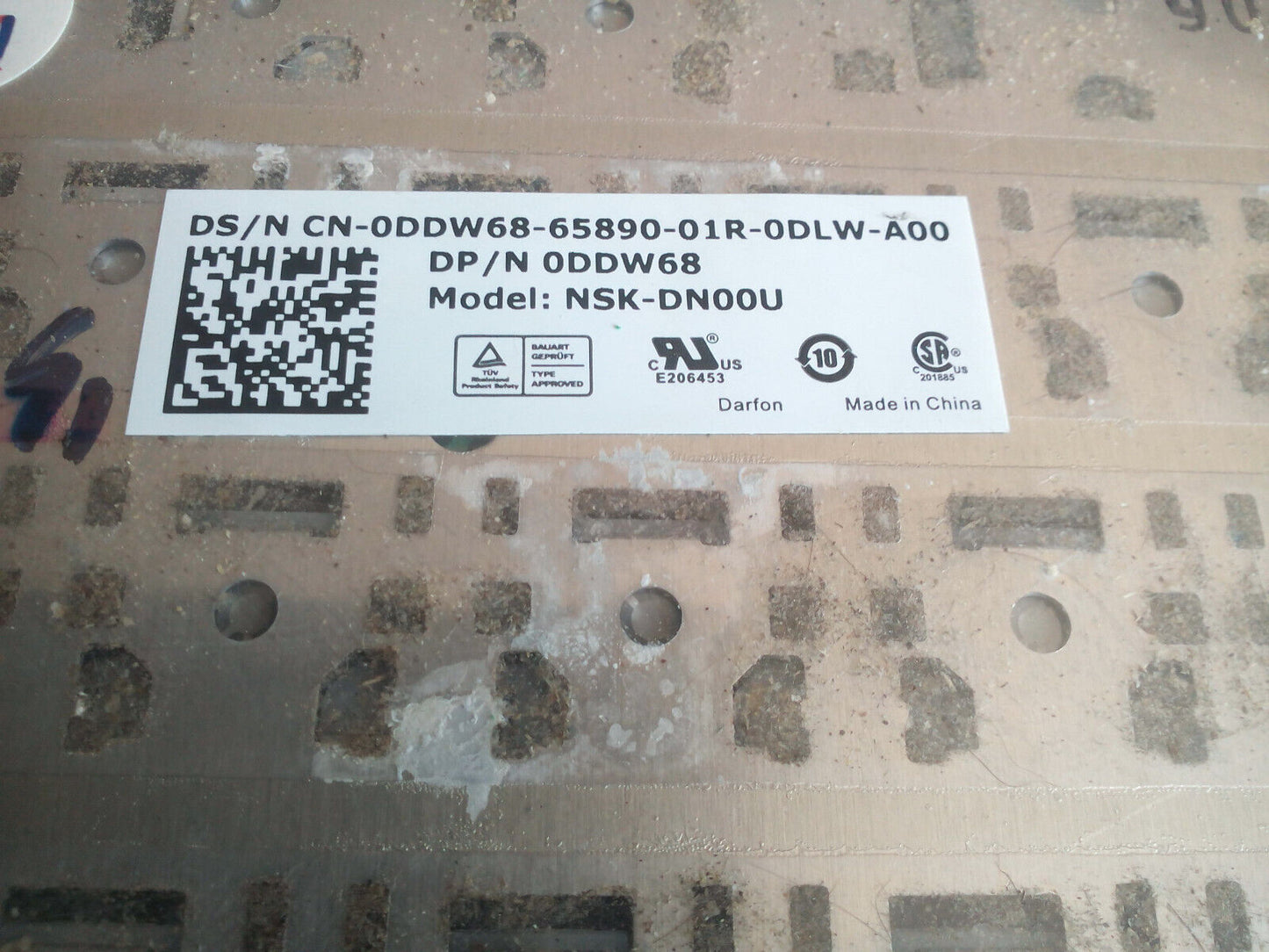 Dell Inspiron 1750 0DDW68 Model NSK-DN00U UK qwerty Keyboard + Frame ( Read )