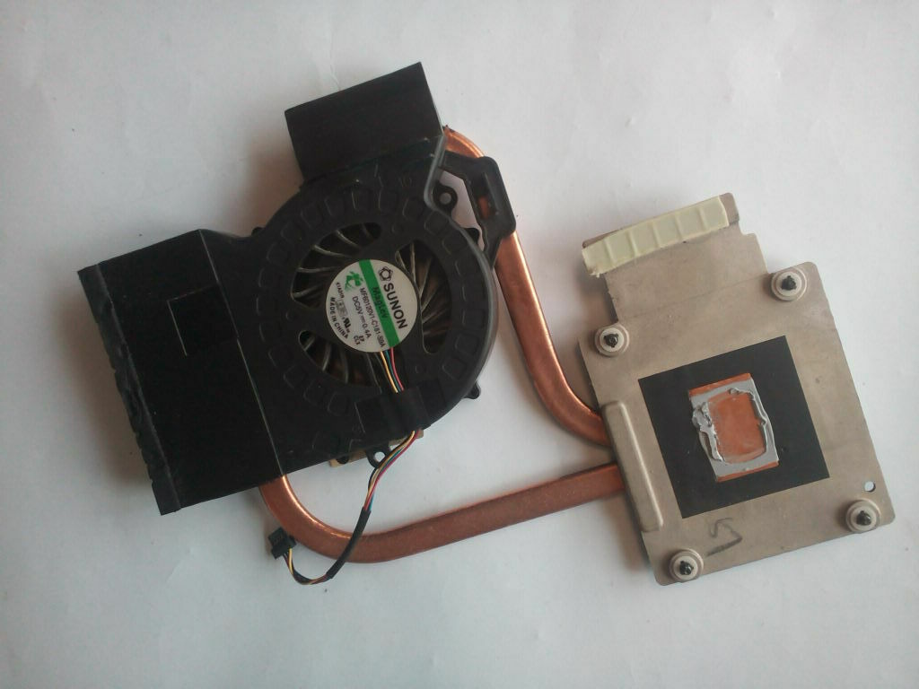 HP Pavilion DV7-6135dx 17.3" Series Laptop AMD CPU HEAT / COOLING FAN 666526-001