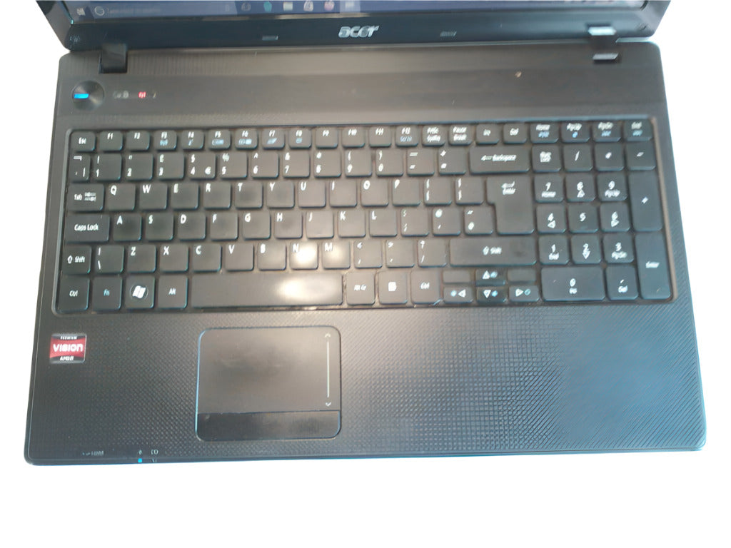 Acer Aspire 5552 15.6” 2.1ghz_keyboard