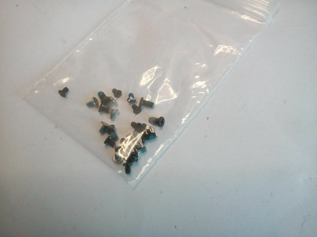 Lenovo Ideapad S100 11IBY 11.6" Netbook COMPLETE FULL SCREWS SET