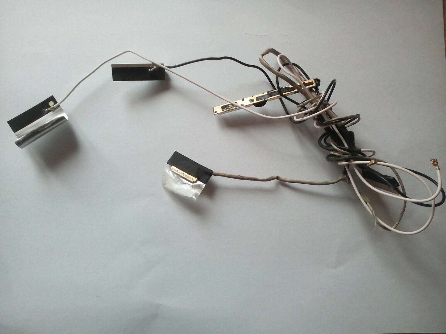 Acer TravelMate P256 Series SCREEN LCD CABLE DC02001Y810 & WEBCAM Z5WBH