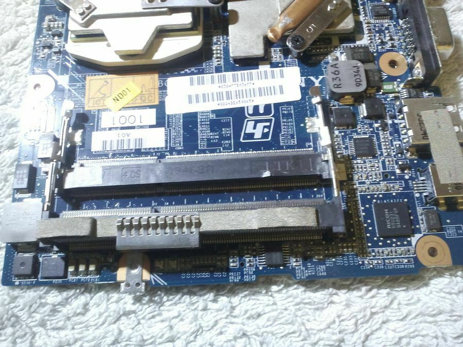 Sony Vaio VPCS115FH / PCG-51111W Laptop MOTHERBOARD DA0GD3MBCD0 MBX-216 SPARES
