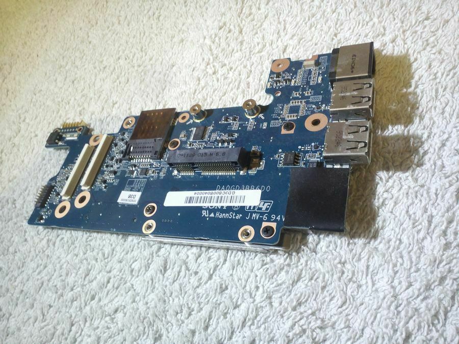 Sony Vaio VPCS115FH / PCG-51111W Laptop MOTHERBOARD DA0GD3MBCD0 MBX-216 SPARES