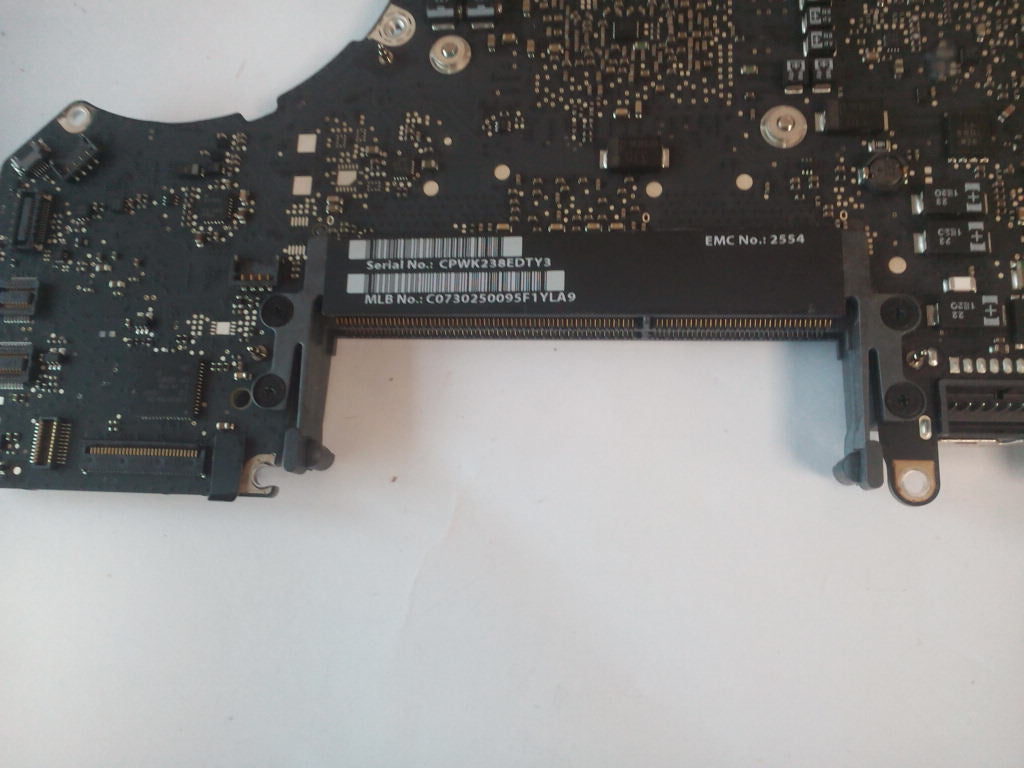 MacBook Pro 13" Mid 2012 A1278 2.5GHz Core i5 Logicboard 661-6588 / 820-3115