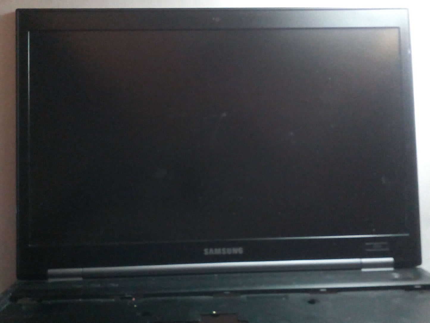 Samsung NP-400B5B 15.6" Laptop Screen Assembly & Palmrest + Touchpad