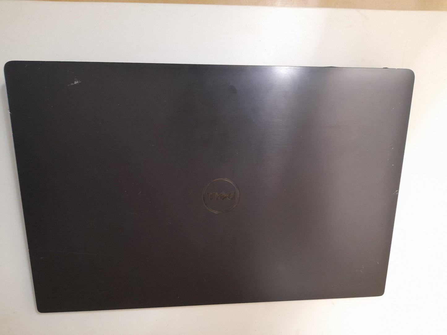 Dell P56F Screen Assembly With Hinges and lid