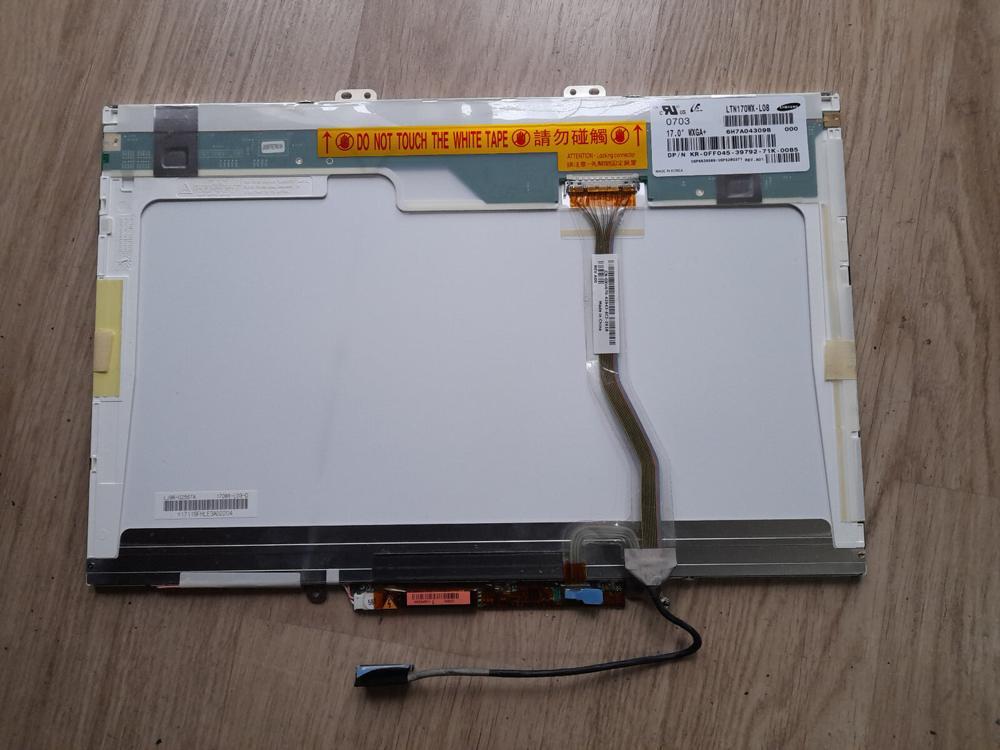 Grade A Samsung LCD Display Panel 17.3"-rear