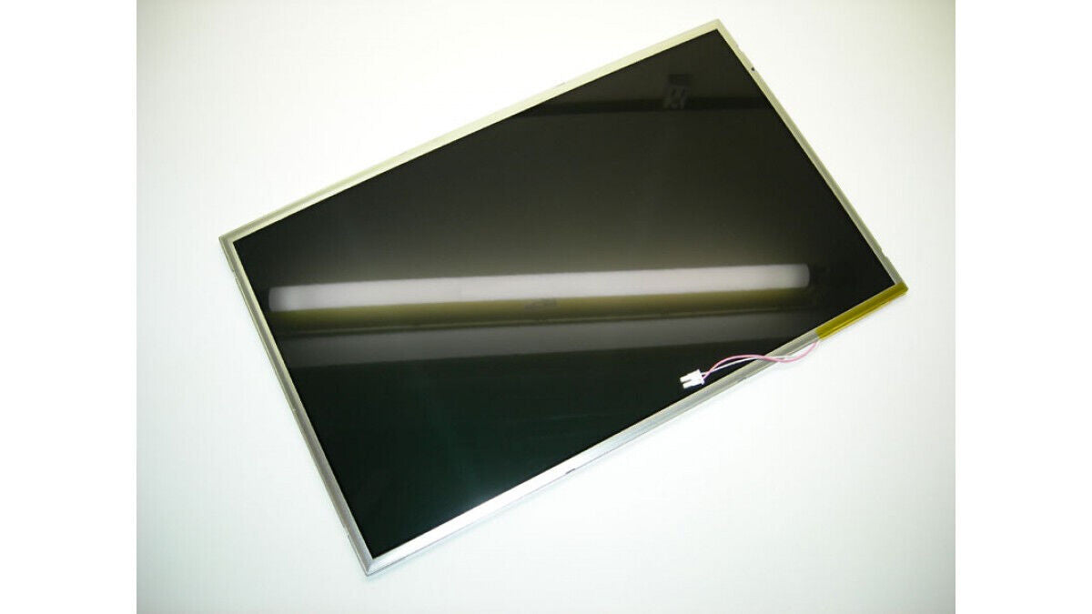 Toshiba LTD133EWMZ 13.3" Glossy LCD Screen Front View