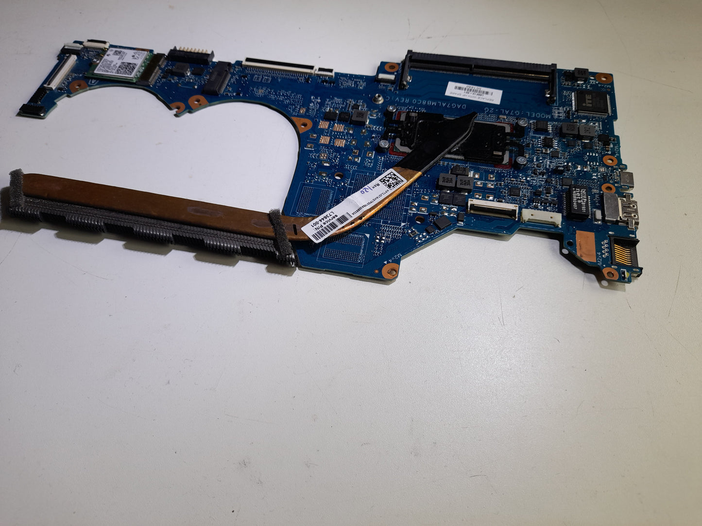 hp 14-ce3610sa 14" Motherboard + CPU DAG7ALMB8C0 REV: C | Model G7AL-2G | L67082601