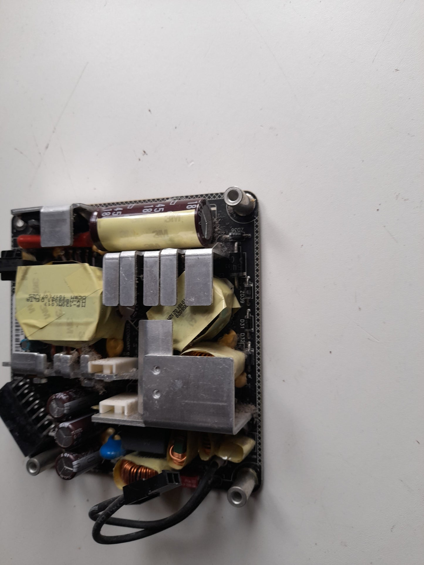 iMac (21.5-inch Mid 2010) A1311 PSU Power Supply 205W (09/10/11) 661-5299, 614-0444, 614-0445