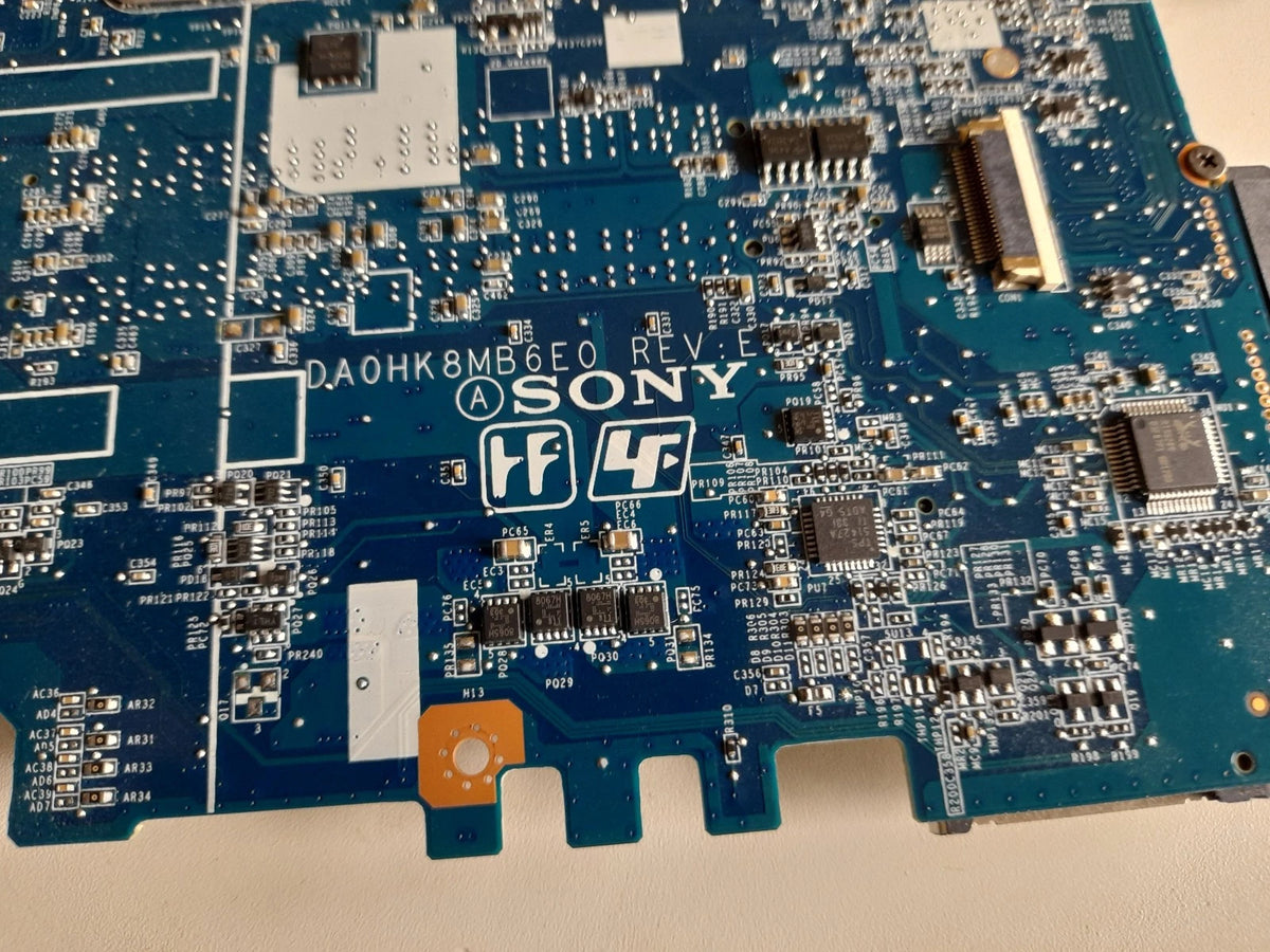Sony VAIO SVF142C29M Laptop Motherboard + Fan P/N: DA0HK8MB6E0 Rev:E. Core I3