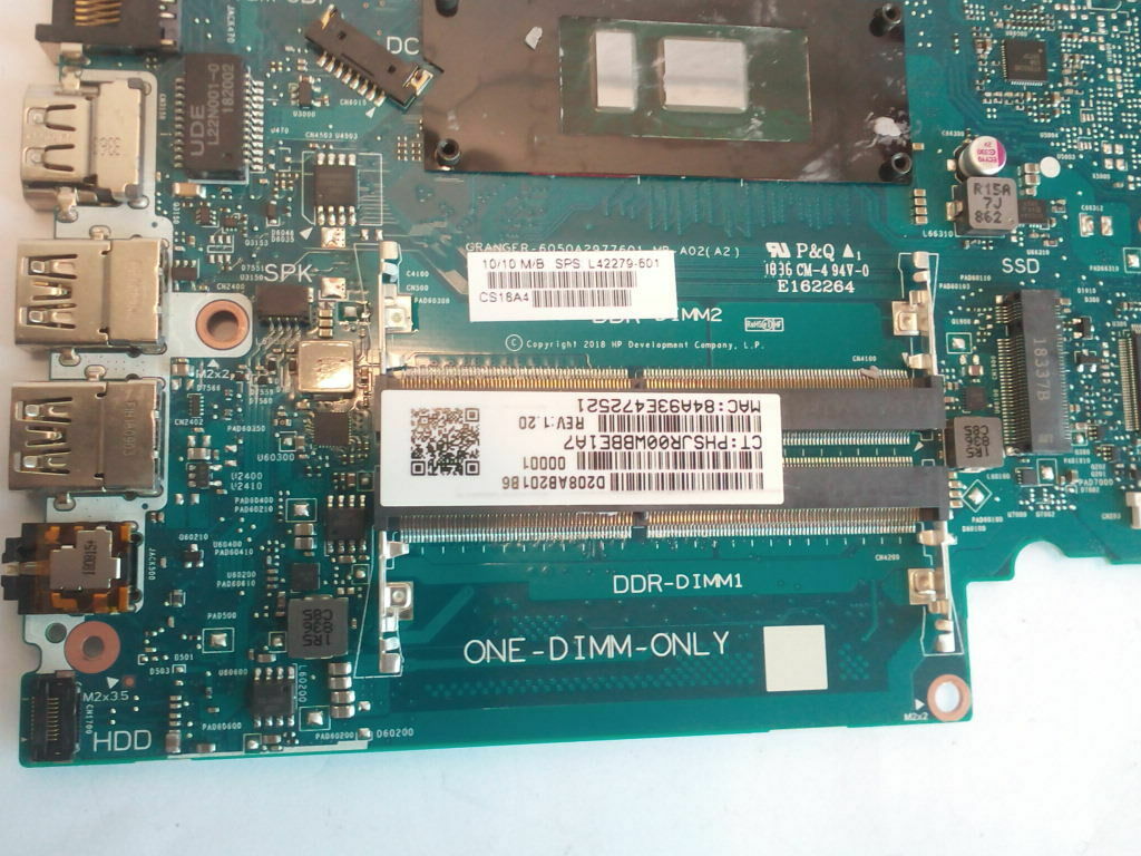 HP 14-CK  14-CK0520SA 14.1"  MOTHERBOARD i5-7200U 2.50GHz DDR4 L42279-601