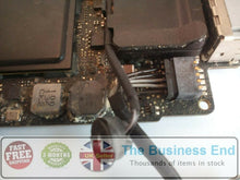 Load image into Gallery viewer, Apple MacBook Pro 13&quot; A1278 2011 i5 LOGIC BOARD FAULTY | 820-2936 |  661-5869
