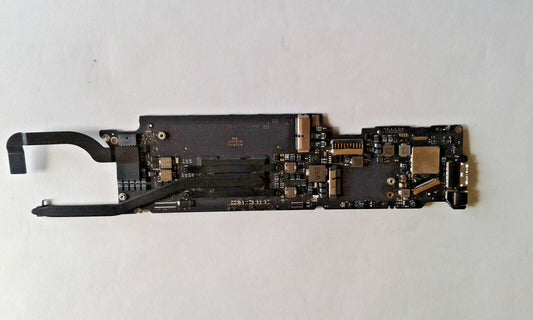 Apple Macbook Air 11" A1465 2013 -2014 Logic Board i5 1.3GHz 4GB 820-3435-B