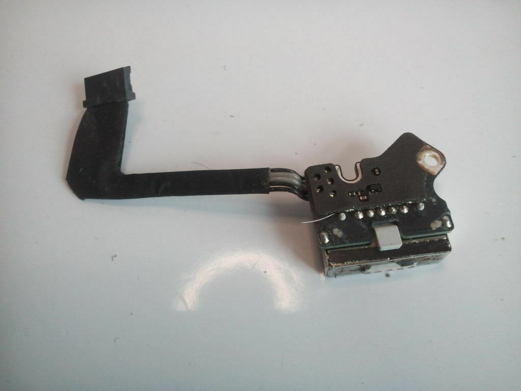 MacBook Pro Retina 13" A1502 2015 MagSafe 2 DC Jack Board Port  | 923-00517