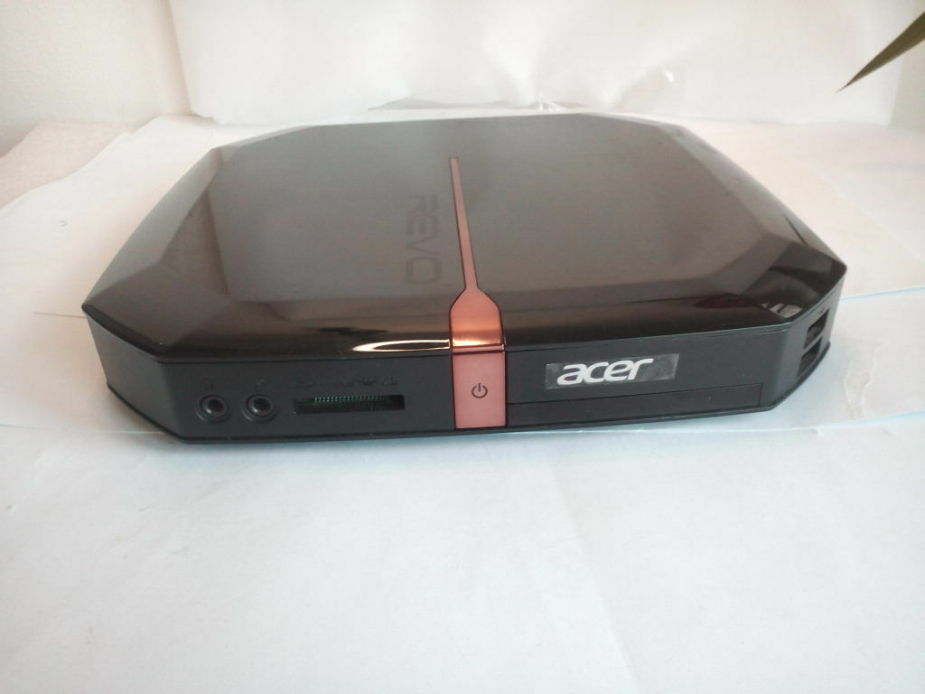 Acer Revo 70 Mini Desktop PC 1.65GHz 8GB RAM 128GB SSD W10 PRO WIFI + Free 500GB