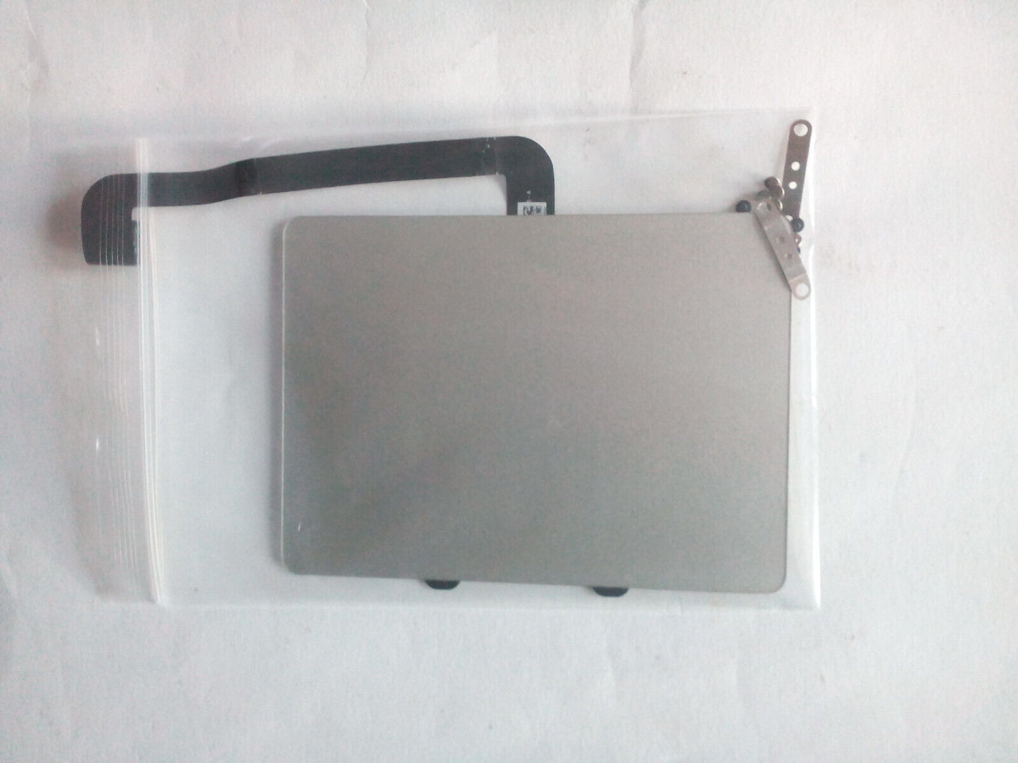 Apple MacBook Pro 2011-2102 15" Touch Track Pad + Screws  | 922-9749  821-1255-A