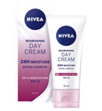 Load image into Gallery viewer, Nivea  Light Moisturiser Refreshing Nourishing Tinted Skin Face Cream - 50ml New
