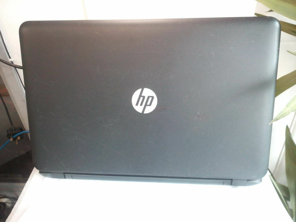 HP 17-p150sa 17.3” Amd 2.20ghz 12gb Ram ddr3 240gb Ssd Hdmi w10 Pro Laptop