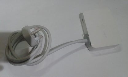 Apple 23" Cinema 23" A1082 | Power Supply & Cable 90W (DVI) 661-4379, 661-4133