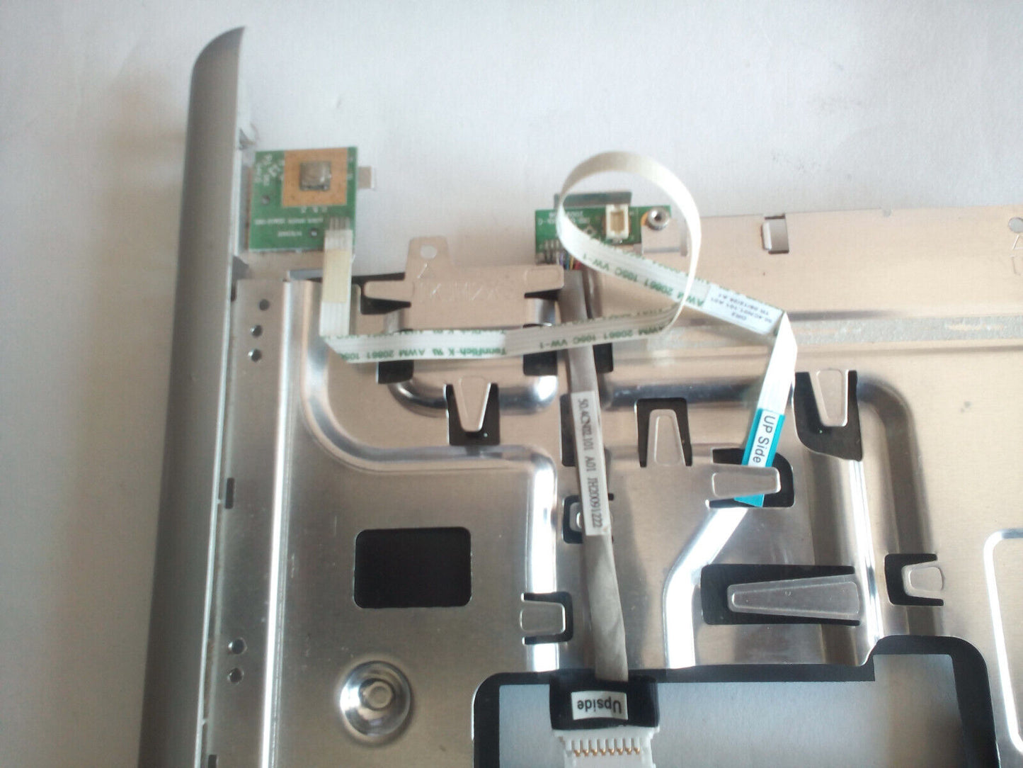 Dell Inspiron 1750 Laptop Palmrest Touchpad & Power Button | 0G586T 97A01N1A00