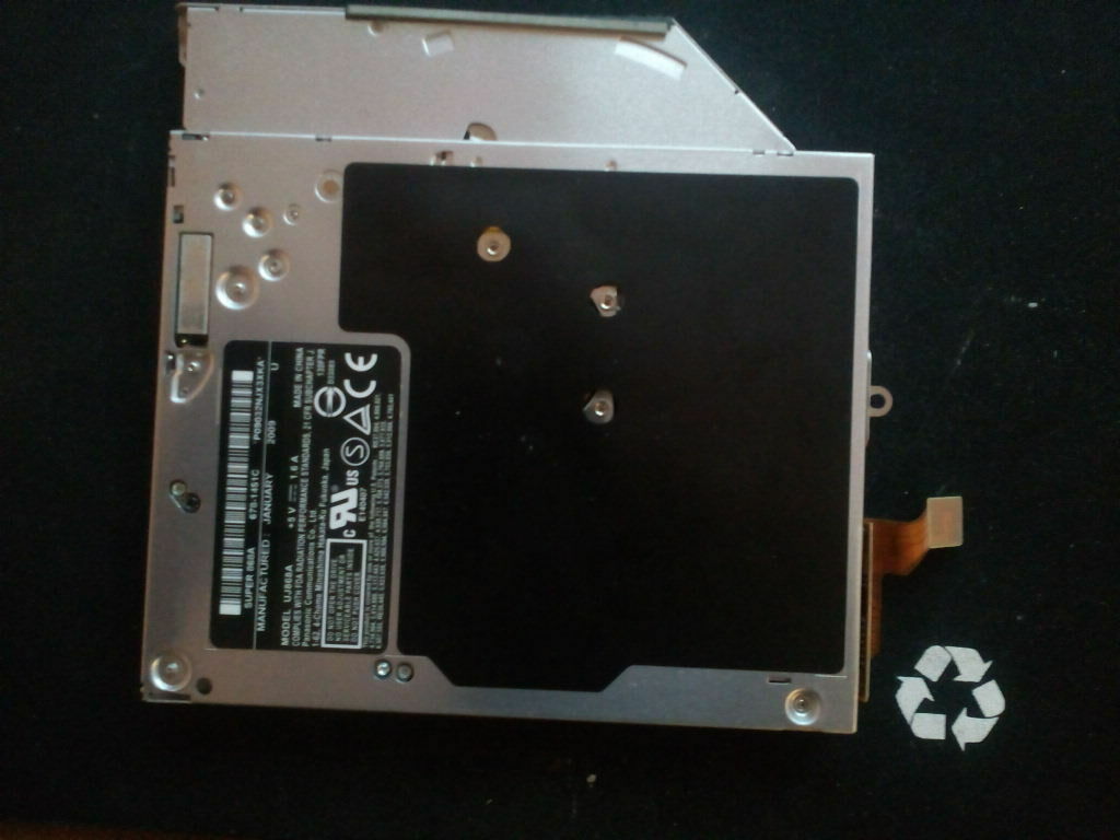 APPLE MACBOOK 13 UNIBODY 2008 A1278 Slim SuperDrive 661-4702  678-1451C / UJ868A