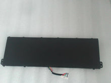 Load image into Gallery viewer, ACER ASPIRE ES1-512 BATTERY Li-iON20 14.4V / 3300mAh AC14B3K TYP 3490mAh 47Wh
