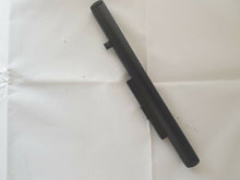 Load image into Gallery viewer, Lenovo B50-80 Series Genuine Laptop Battery L13L4A01 / 14.4V / 32Wh/ 2200mAh
