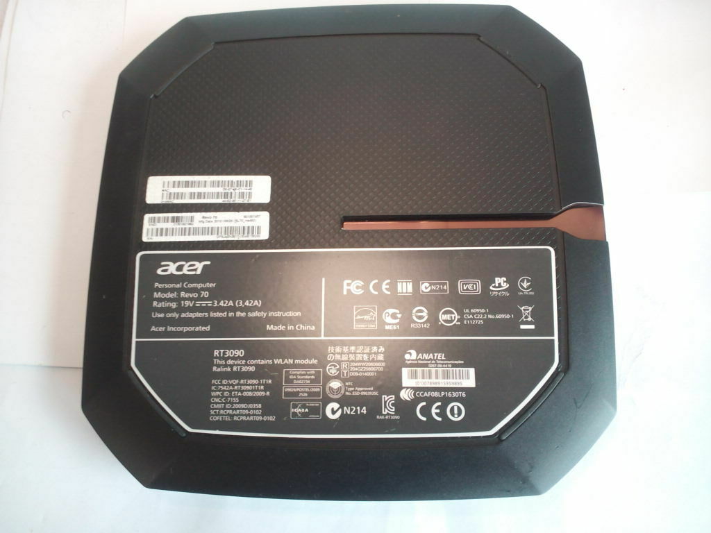 Acer Revo 70 Mini Desktop PC base view