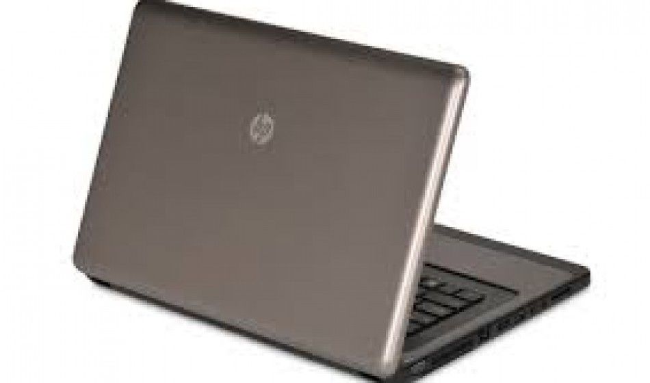 HP 630 15.6" i3-M 370 2.40GHz 8GB 500GB W10 WEBCAM Laptop